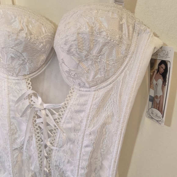 NWT Rene Rofe Bridal Collection Lingerie - Picture 3 of 13